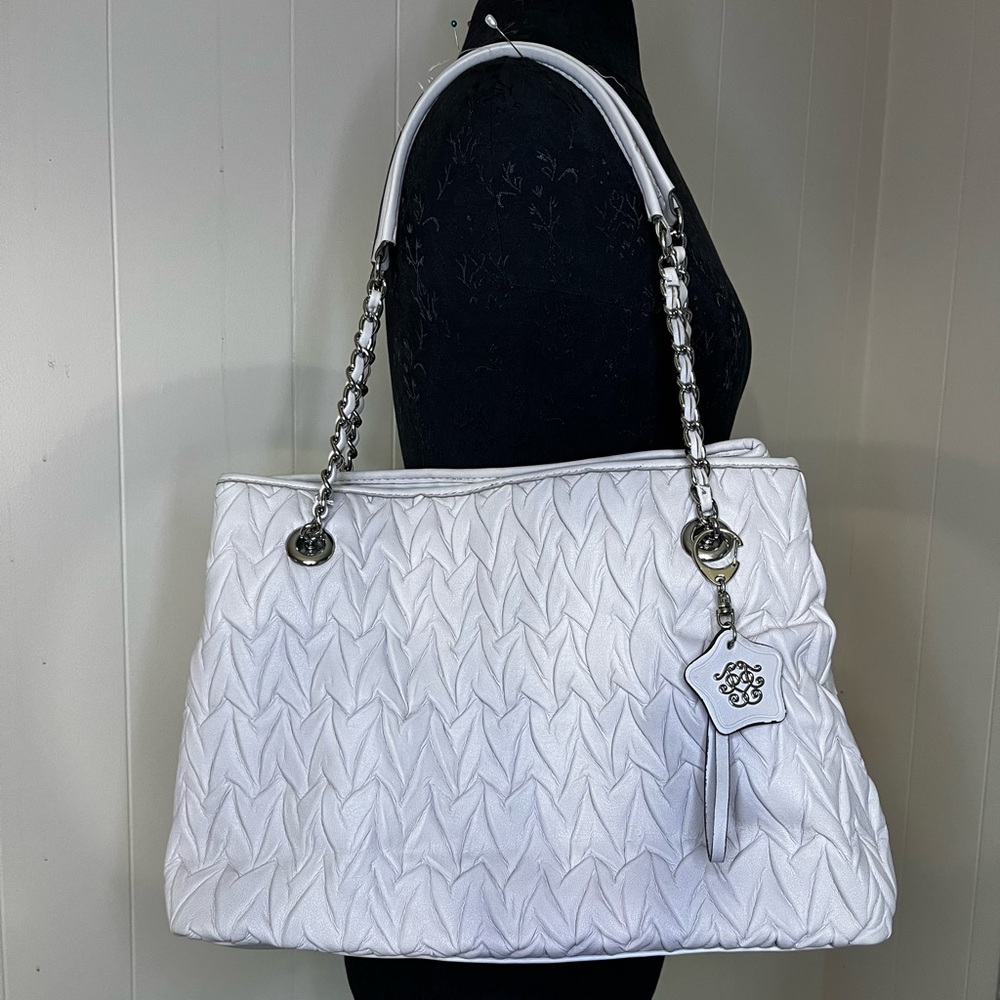 Jessica Simpson purse